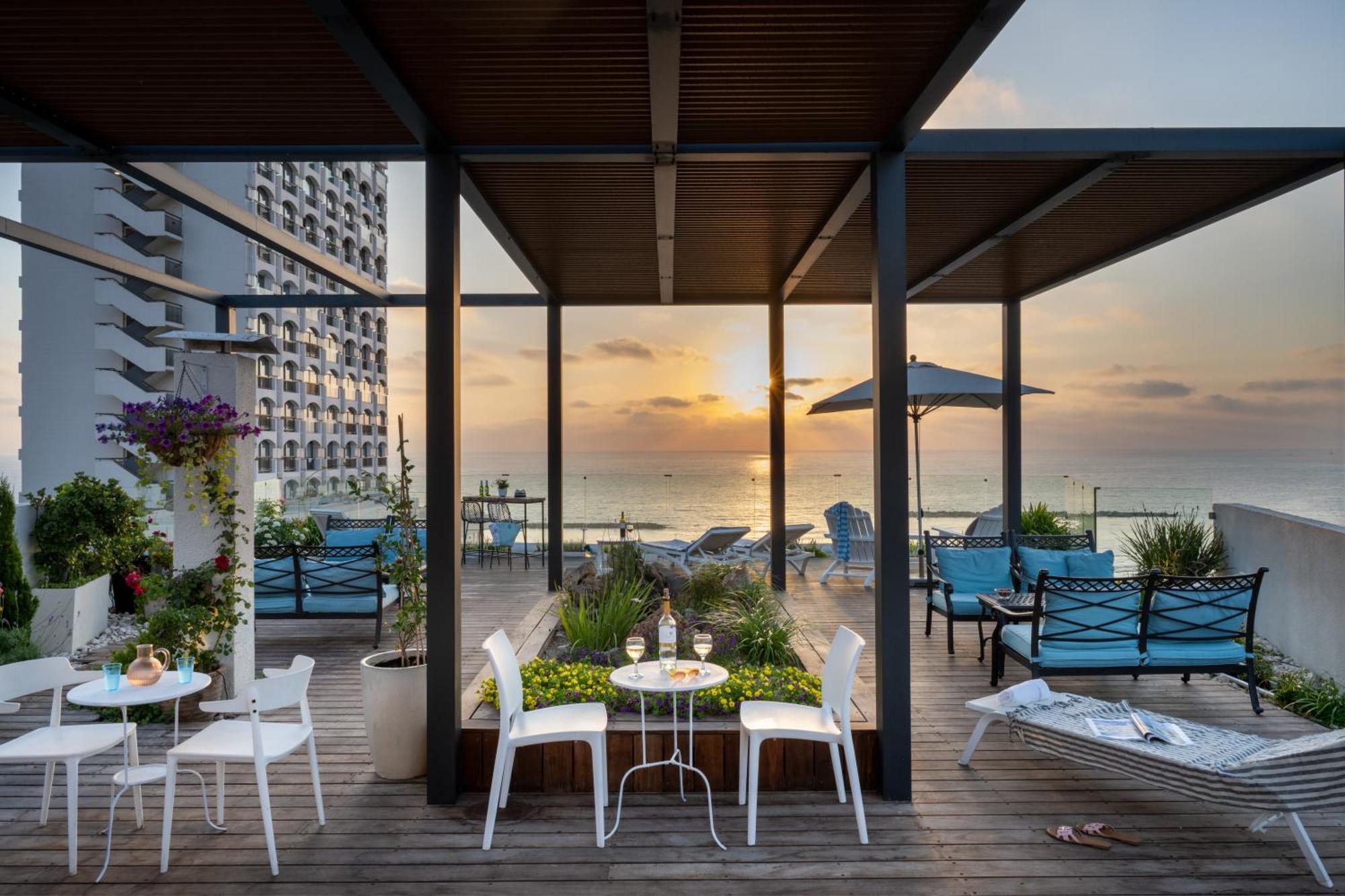 Maxim Design Hotel 3 Star Superior Tel Aviv Exterior foto